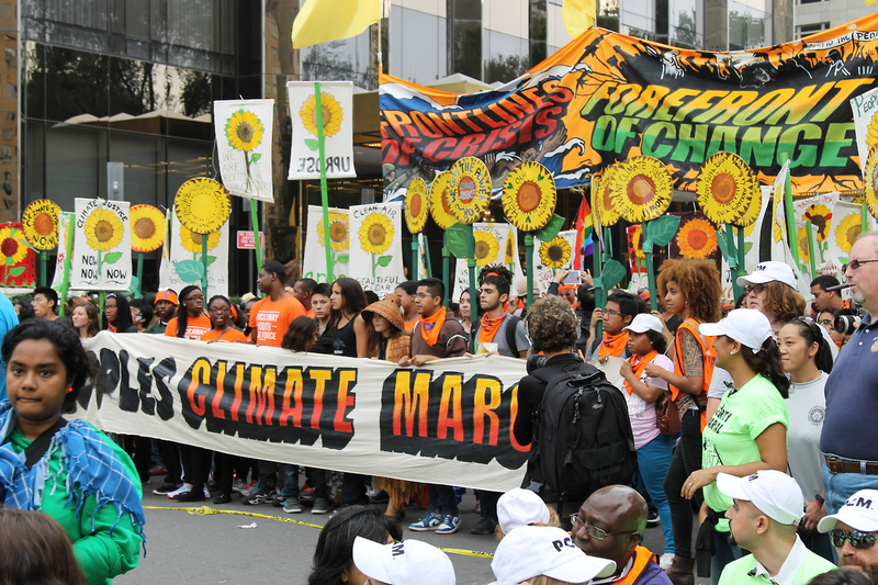 Illustration for article titled Here is your wall-to-wall #climatemarch coverage
